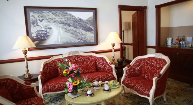 Люкс Presidential с балконом Sammy Dalat Hotel