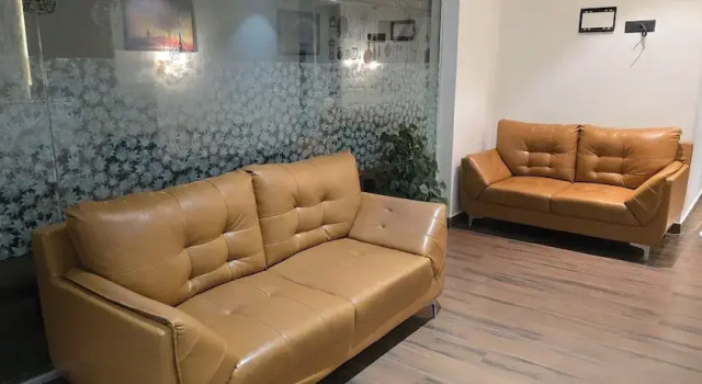 Vistara Residency, Забронировать Дом для отпуска Недорогие отели штата Махараштры, недорого