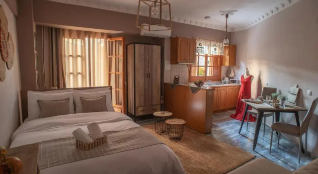 Cozy Studio in Trikala Center with Parking!, Book Hotel Tríkala Thessalia