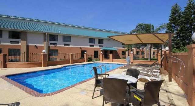 Кровать в общем номере Americas Best Value Inn Pharr/McAllen