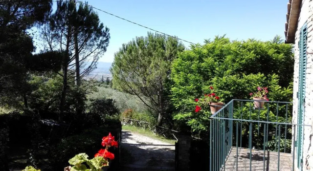 Il Fosso delle Carceri, Book Hotel San Vitale Umbria