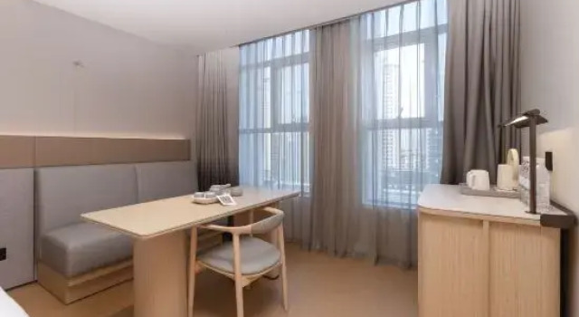 Номер Standard Ji Hotel Lianyungang Municipal Government