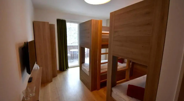 Четырёхместный номер Standard с балконом Sporthotel Zederhaus