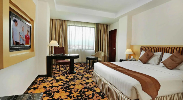 Двухместный номер Deluxe Rocky Plaza Hotel Padang