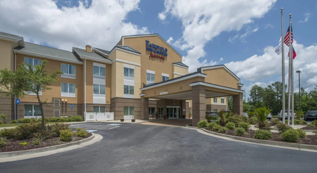 Кровать в общем номере Fairfield Inn & Suites By Marriott Hinesville Fort Stewart