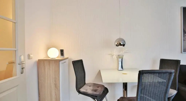 Am Rosenhain 23 Am Rosenhain 23 Appartement 01, Забронировать Апартаменты/квартира Отели Тиммендорфер-Штранд с парковкой, Парковка