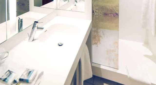 Двухместный семейный номер Standard Hôtel Mercure Mâcon Bord de Saône