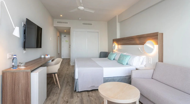 Двухместный номер Grand с видом на море Hotel Benalma Costa del Sol