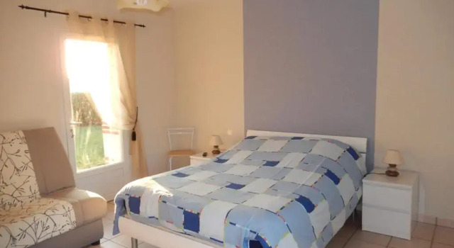 Chambres dHôtes Antézière, Забронировать Отель Реомюр 