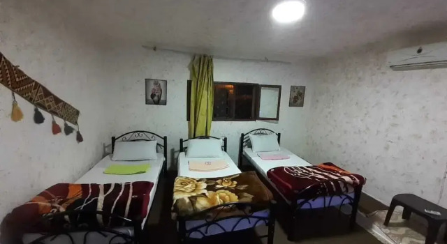 Petra backpackers hostel, Book Hostel Hotels in Petra with Parking, Parking