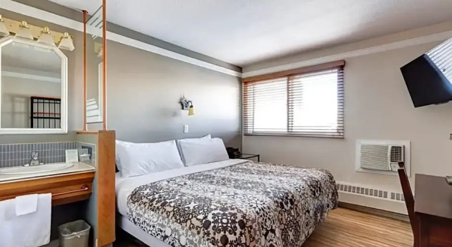 Двухместный номер Standard с видом на горы Astoria Hotel