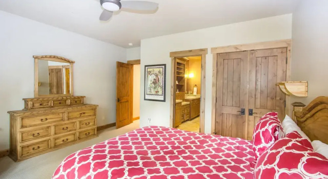 Elkstone Place 1