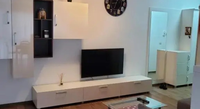 Natalie Apartment 1, Prenota Appartamento Giroc Timiş
