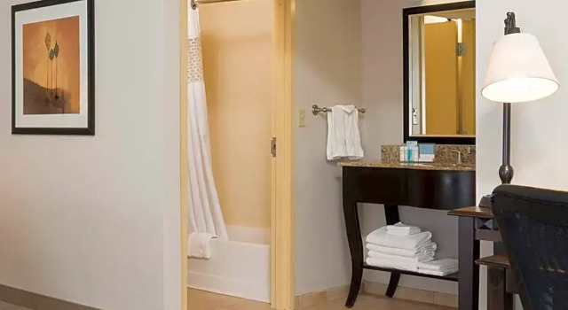 Двухместная студия Hampton Inn & Suites Hartford-Manchester