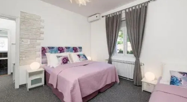Anastasia Apartments & Rooms - Zagreb Centre, Забронировать Апартаменты/квартира Отели Загреба с парковкой, рядом с Zagreb Stone Gate, Парковка