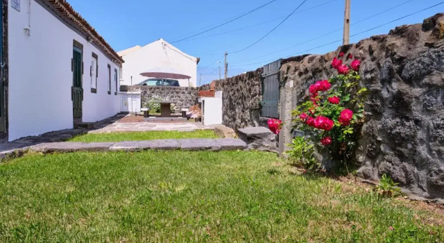 Casa DAlfaias, Забронировать Отель Нордешти Сан-Мигел