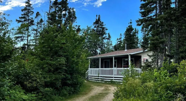 Шале с 2 комнатами с видом на сад Sea Breeze Cottages