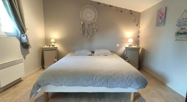 Domaine de l'Hôtel au Franc, Забронировать Отель Драге-Ронтон 