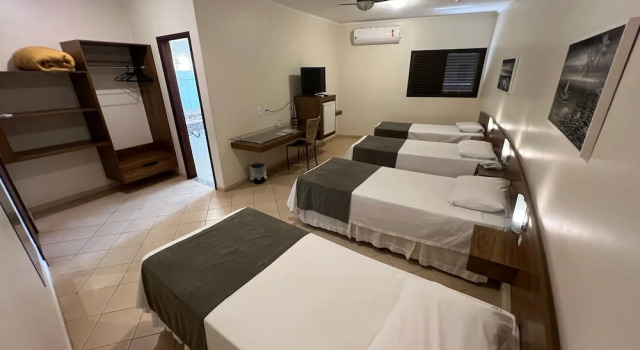 Четырёхместный номер Standard Premier Garden Hotel