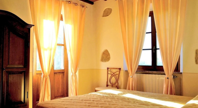 Apartment With one Bedroom in Volterra, With Wonderful Mountain View,, Prenota Appartamento Hotel a Volterra con piscina, Piscina