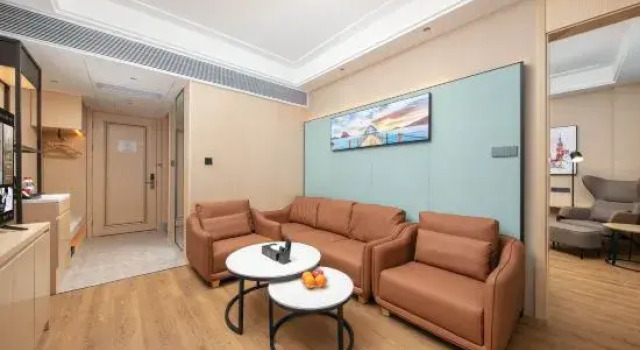 Люкс Vienna International Hotel Chengdu Shuangliu Airport Terminal Beijing Hualian