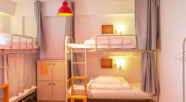Кровать в общем номере (мужской номер) SUM Guesthouse Jeju Airport