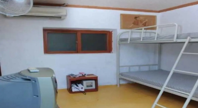 Dongdaemun House