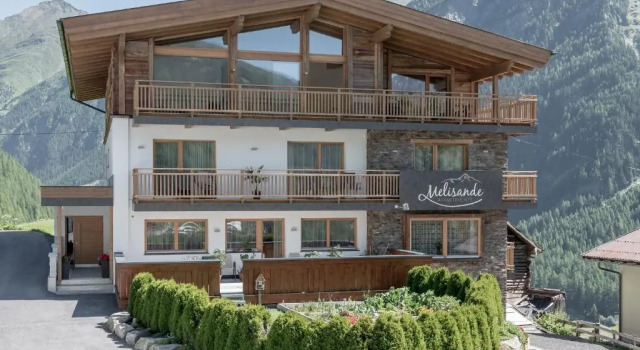 Haus Melisande - Mountain Hideaway mit Pool, Забронировать Отель СПА-отели Тироля, SPA-услуги