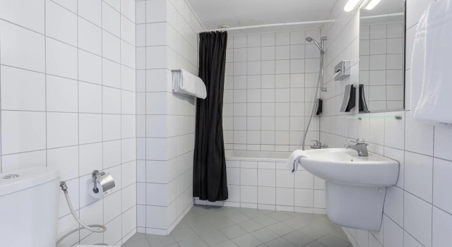 Двухместный номер Standard ProfilHotels Mercur
