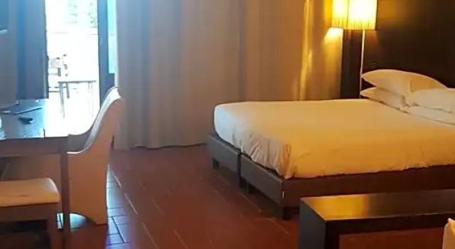 Четырёхместный номер Standard CDH Hotel Radda