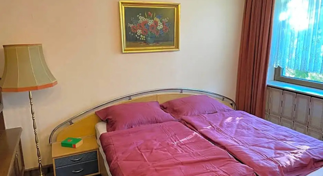 Suburb Hostel