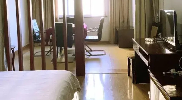 Люкс Jinmao Hotel