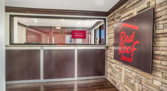 Red Roof Inn Sumter, Забронировать Отель Отели Южной Каролины с завтраком, Завтраки