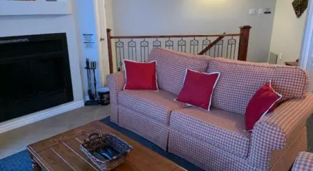 Condo Lac Archambault 313, Buchen Sie Hotel Val-des-Lacs Laurentians