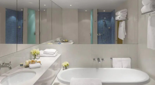 Двухместный номер Standard с балконом Radisson Blu Hotel, Glasgow