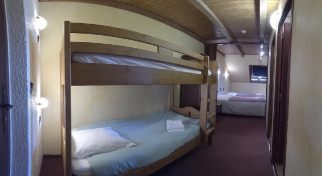 Номер Comfort Hôtel les Gardettes
