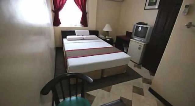 Одноместный номер Economy Hotel Asia