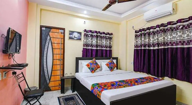 Номер Deluxe Fabexpress Comfort Inn
