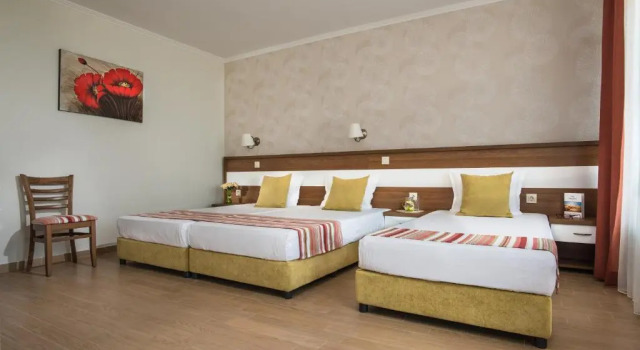 Полулюкс Hotel Miramar Sozopol