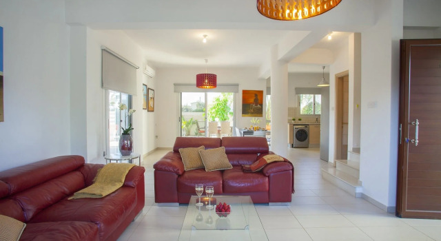 Villa Posidonas, Rezervovat Vila Chaty v Protaras, poblíž Pernera P Beach, Chalupa