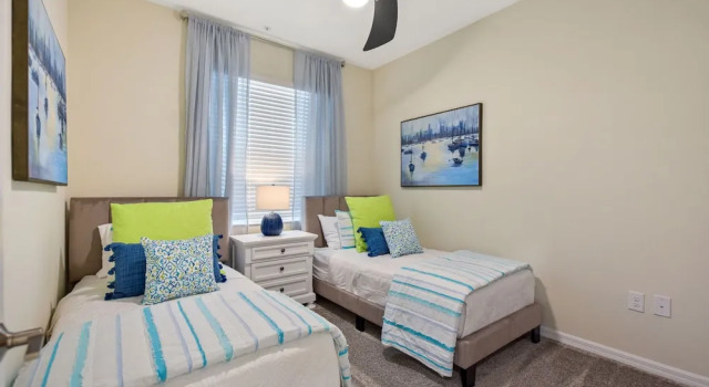 Storey Lake Resort 2bd Condo Overlooking Water #840, Rezerwuj Ośrodek wypoczynkowy Kissimmee Kissimmee