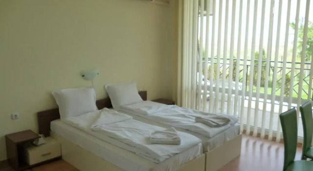 Студия Holiday and Orchid Fort Noks Apartments