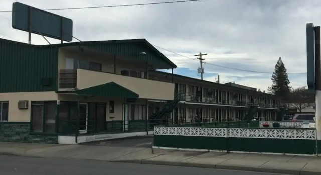 Discovery Inn, Book Hotel Hoteller i Grants Pass med pool, Swimmingpool