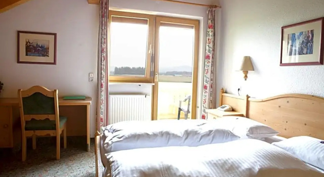 Gasthof Sonnenheim, Varaa Hotelli Hotellit Baijeri pysäköinnillä, Pysäköinti