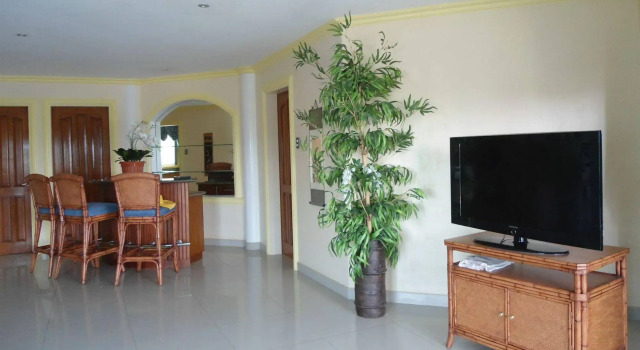 Lingganay Boracay Hotel Resort