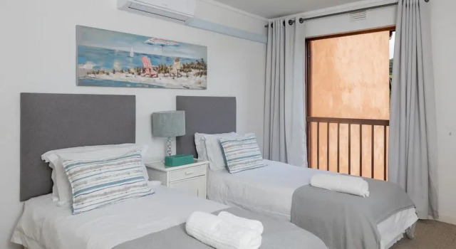 San Lameer Villa Rentals 10303