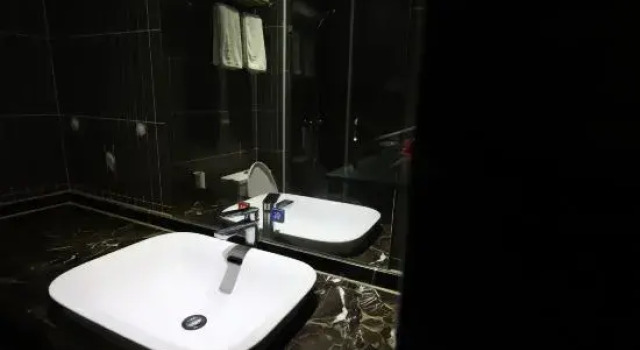 Люкс Thank U Hotel (Yantai Yangma Island)