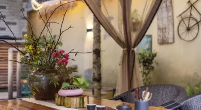 Yuansu Boutique Inn, Prenota Boutique Hotel a Sichuan con parcheggio, Parcheggio