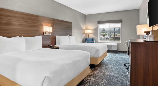 Четырёхместный номер Standard Best Western San Bernardino Hotel