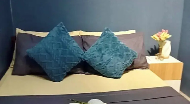 Balai Evelyn Homestay, Book Hostel Coron Coron